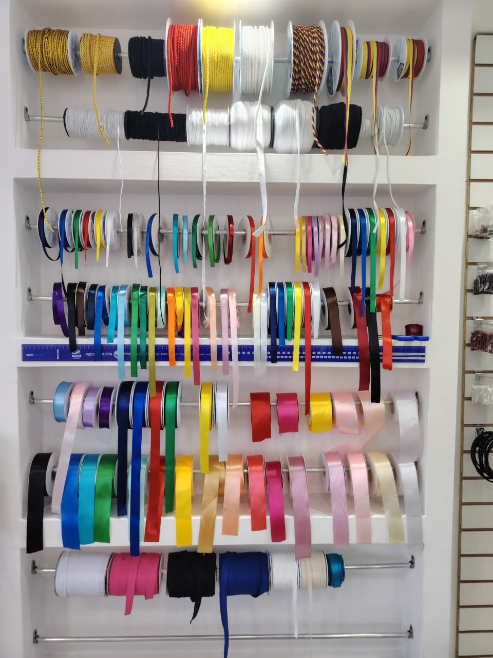 Cintas y Cordones