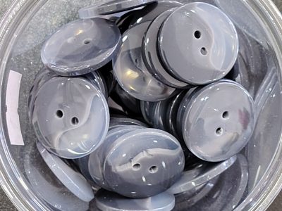 Boton Grande Acrilico Degradado Gris — MKS Mercería